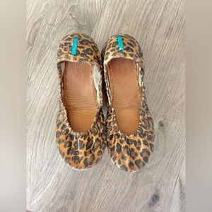 Tieks leopard print size 9